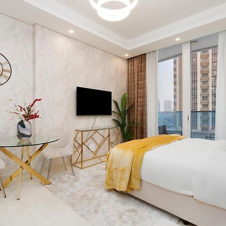Exclusive Globalstay Apartments In Business Bay Free Parking & More! 두바이 외부 사진