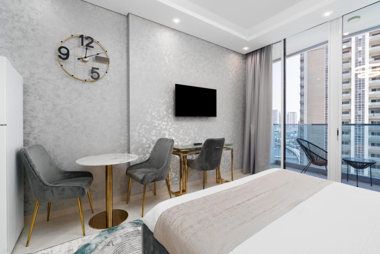 Exclusive Globalstay Apartments In Business Bay Free Parking & More! 두바이 외부 사진